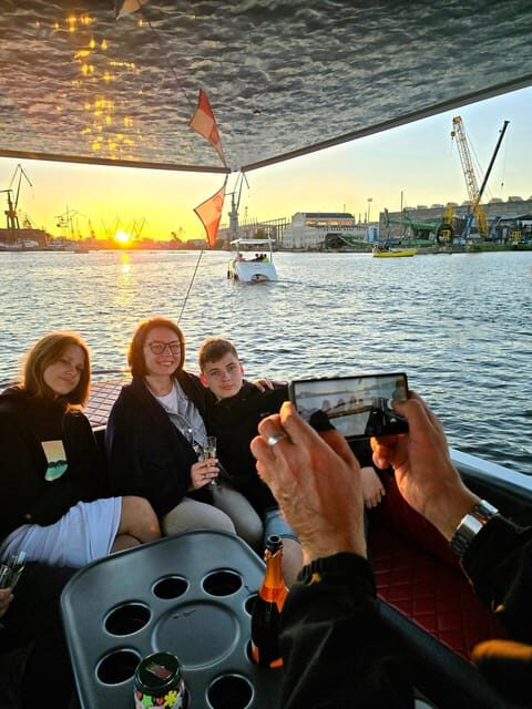 Gdańsk: Motława River Eco Cruise at Sunset with Prosecco - Value for Money: Is $26 Worth It for a 1-Hour Ride?