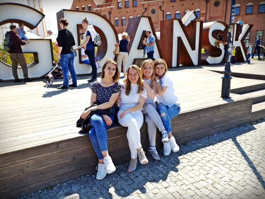 Gdansk Old Town Half-Day Private Walking Tour - Entering Old Town Through the Golden Gate