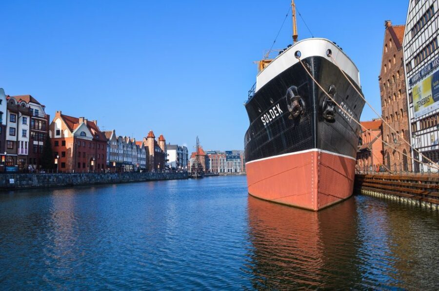 Gdańsk: Old Town Private Walking Tour with Legends and Facts - St Bridget’s Church: Solidarity leaders, martial law era scenes, and amber craftsmanship