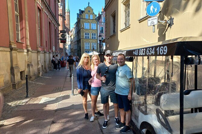 Gdansk: Private City Sightseeing Tour by Buggy/Cart LIVE GUIDED - The stop-by-stop route: from fountains and gates to the amber altar