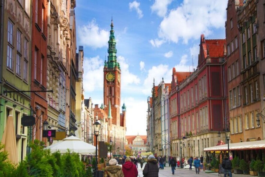 Gdansk: Private custom walking tour with a local guide - $100 Per Person: Is It Worth It in Real Life?