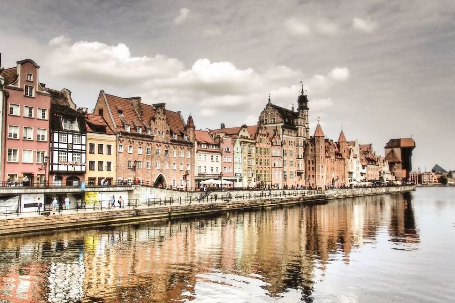 Gdansk: Private Old Town Tour - WWII origins, Solidarity, and the Great Arsenal route