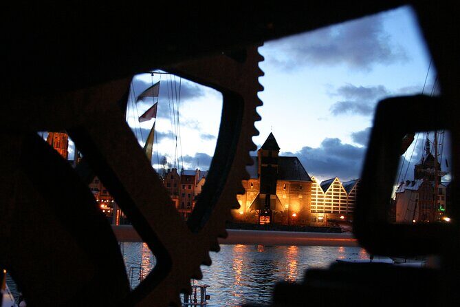 Gdansk Scavenger Hunt and Highlights Self Guided Audio Tour - Key highlights that make this worth your time