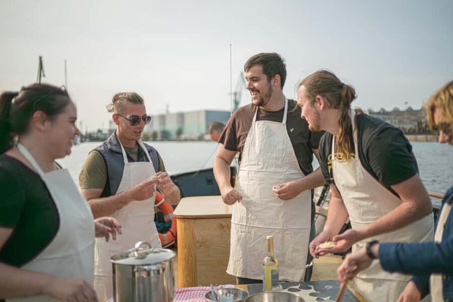 Gdańsk: Shipyard and Port Cruise with Pierogi Tasting - Why Gdańsk’s shipyard side is the best view you’ll get