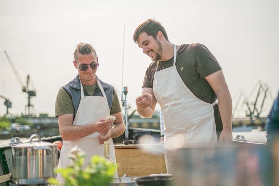 Gdańsk: Shipyard and Port Cruise with Pierogi Tasting - Should you book the Pierogi Boat Cruise?