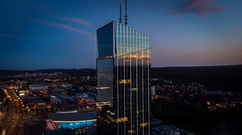 Gdańsk: Sky-High Views & Cocktail - Olivia Star Top Floor - Olivia Star: the 32nd-Floor Cocktail + Plant Walk Combo