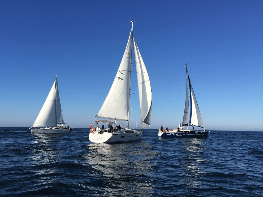Gdańsk/Sopot: Private Boat Party with Music & Drinks - Comfort Features You’ll Be Glad Exist
