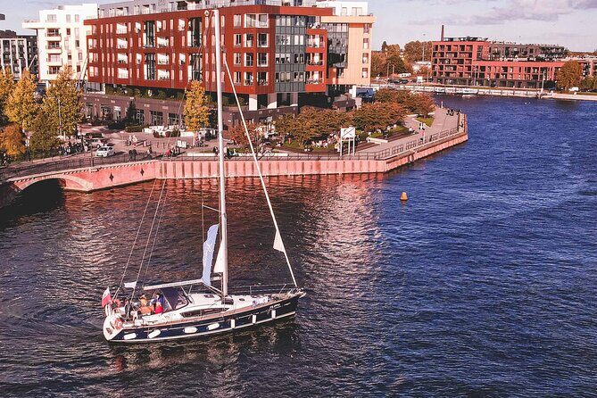 Gdansk Sunset Cruise with Welcome Drink - Westerplatte and Wisłoujście Fortress: Big Names, Clear Views