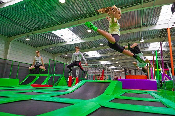 GOjump MEGAPARK Kraków-Sikorki - 1 hour Trampoline Park ticket - GOjump MEGAPARK Sikorki: what your 1-hour ticket really includes