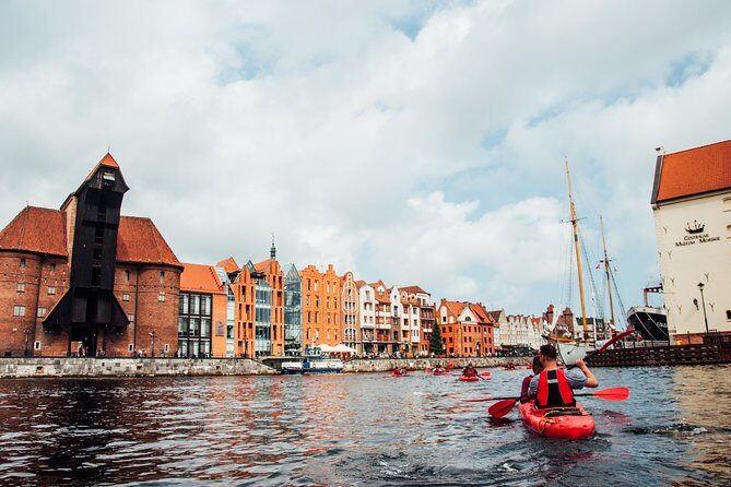 Guided Sightseeing Kayak Tour at Gdansk - Key Highlights to Expect on the Water