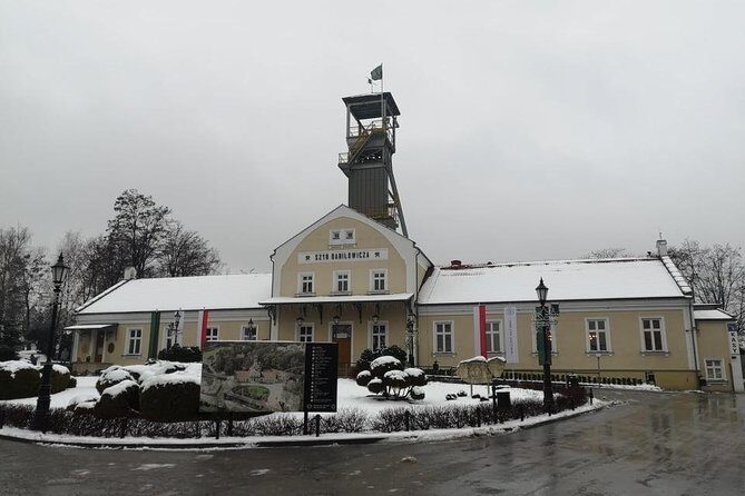 Guided Tour from Krakow to Salt Mine Wieliczka with hotel pick up - Who should book this tour?