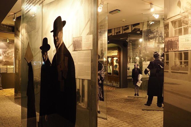 Guided tour to Salt Mine & Schindler Factory with Pick-Up Options - The midday gap: where your time actually goes