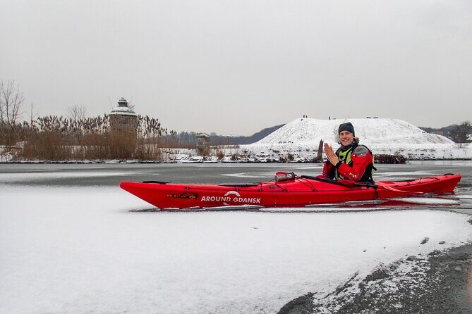 Guided Winter Kayak Tour in Gdańsk & Hot Chocolate Treat - Key highlights you’ll feel in real life