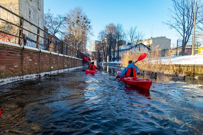 Guided Winter Kayak Tour in Gdańsk & Hot Chocolate Treat - Price and value: what $57.21 actually buys you
