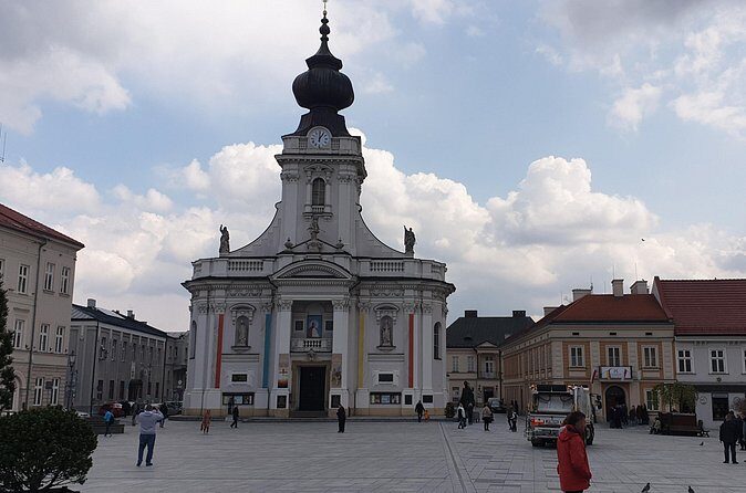 Half-Day John Paul II Route Tour from Krakow - Stop 2: Wadowice Town Time for Context