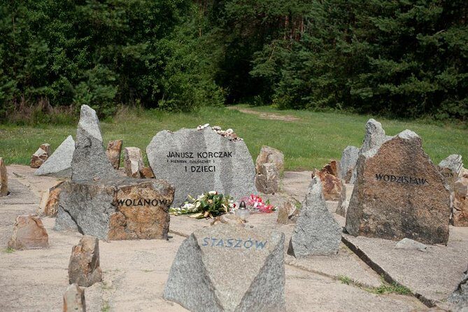 Half Day Treblinka Death Camp Small Group Tour from Warsaw with Lunch - Treblinka and the Warsaw stops: why this combo works