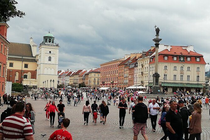 Half-Day Warsaw Layover Tour by Minivan with Airport Pickup - A layover that actually feels like Warsaw