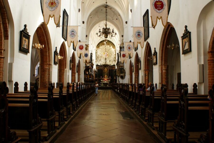 Highlights of Gdańsk, Gdynia and Sopot 1-day Private Tour - Gdańsk Old Town: St. Mary’s Church, Long Market, and Motława views