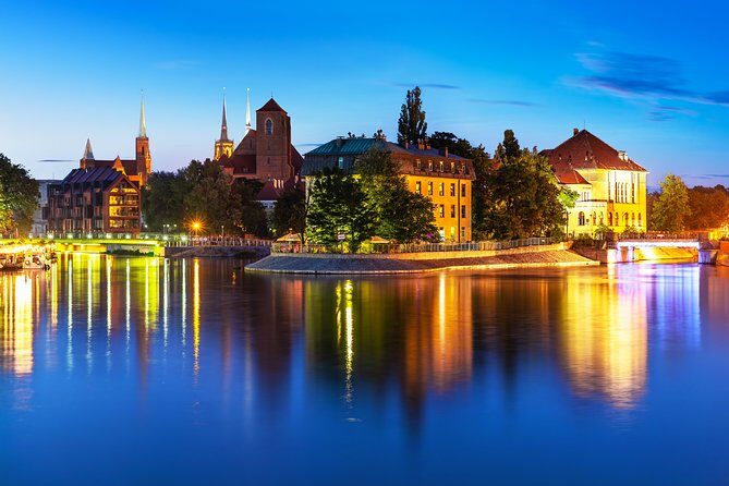 Highlights of Wroclaw Private Tour with one Entrance - Wrocław University and the Baroque Assembly Hall Feel