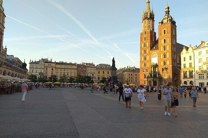 Historic Krakow : Old Town & Wawel Castle Walking tour - Collegium Maius in 15 Minutes: Copernicus and a Living Academic Story