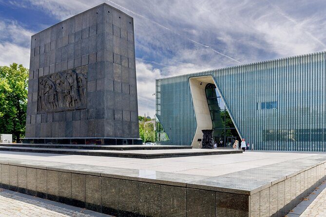 Jewish Heritage and Holocaust Memorial Tour of the Former Ghetto - Krasinski Palace: power, protection, and Warsaw’s baroque backdrop