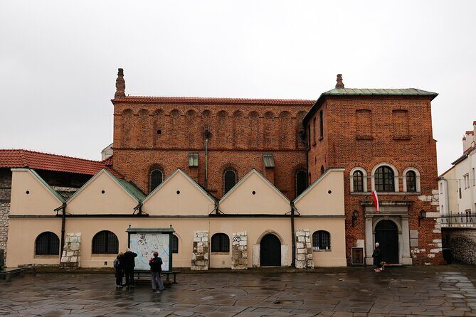 Jewish Quarter and Schindler's Factory Guided Tour in Krakow - Szeroka Street and the Synagogue Circuit: What You’re Actually Looking At