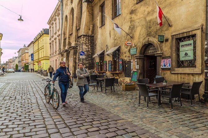 Jewish Quarter Kazimierz Guided Walking Tour in Krakow - Stop 5: Tempel Synagogue—19th-century building, active cultural life