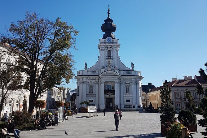John Paul II Family House Museum & Wadowice Tour from Krakow - Why this John Paul II day trip is easier than planning it yourself