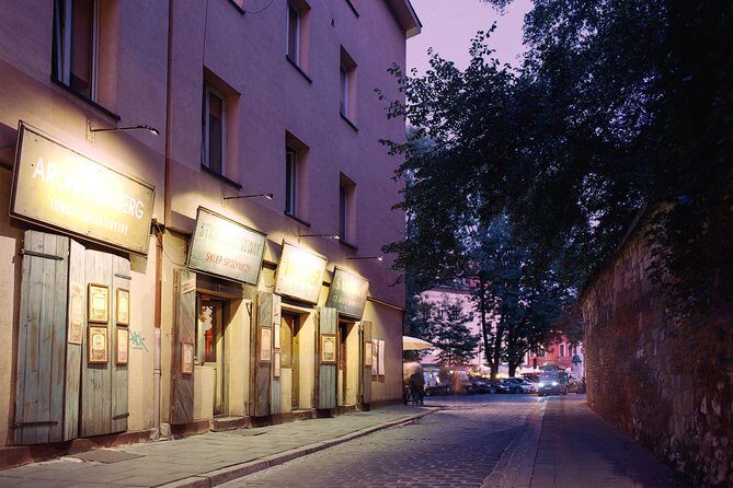 Kazimierz, Jewish Ghetto, Schindler's List story - Golf Cart Tour - Where the tour starts—and how the route ends at Schindler’s Factory