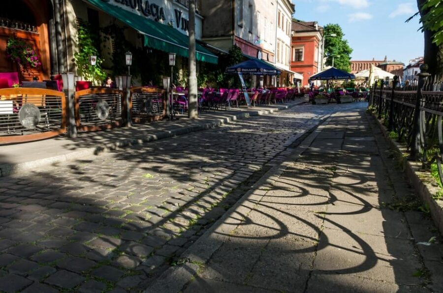 Kazimierz Jewish Quarter Walking Tour - Price and Value: Is $27 for 90 Minutes Worth It?