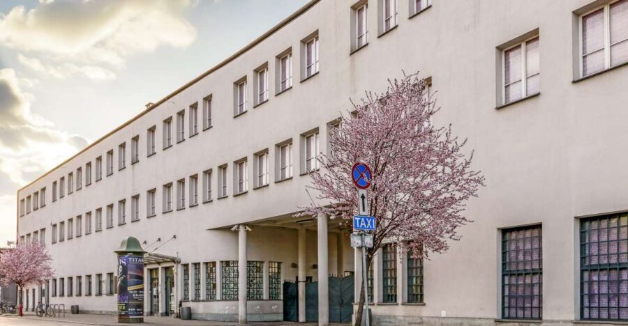 Kazimierz, Schindler's Factory & Ghetto Guided Tour - Schindler’s Enamel Factory: what the museum visit is doing for you