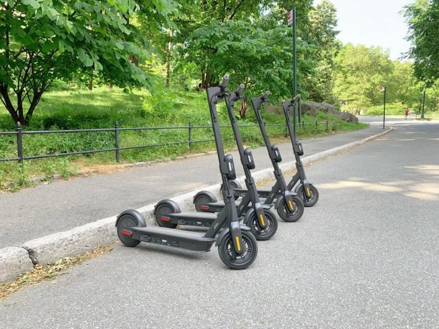 Krakow: 2h Old Town Scooter Tour - Krakow on an e-scooter: how the 2-hour ride actually works
