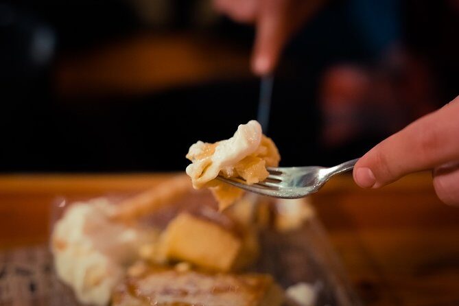 Krakow: 6-Course Full Polish Food & Vodka Tour - Stop-by-stop: the Polish menu you’ll actually taste