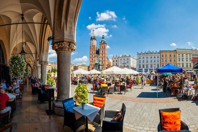 Krakow and Wieliczka Salt Mine Tour from Wroclaw - Local guides included - Getting from Wroclaw to Krakow: pickup, comfort, and timing