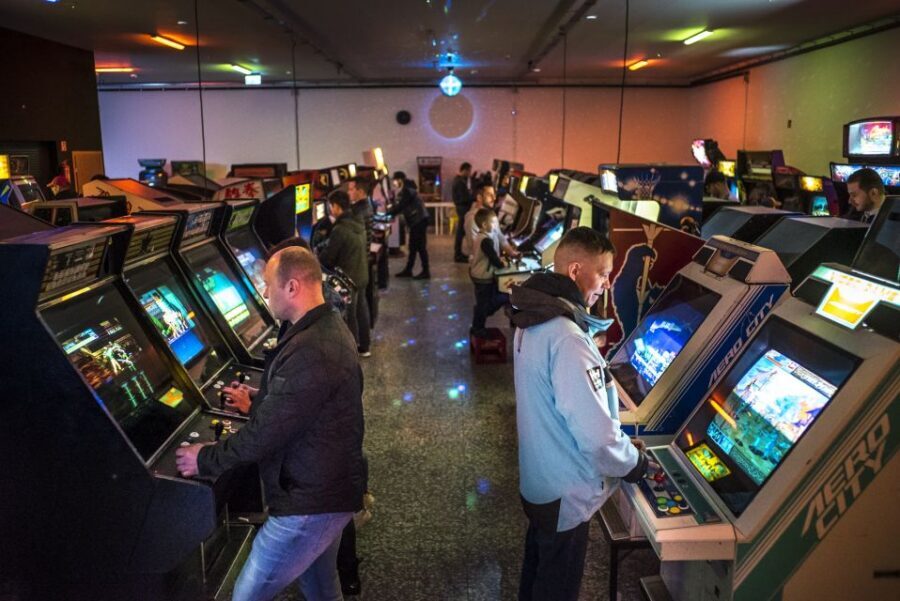 Krakow Arcade Museum Entrance Ticket With Free Play - Your ticket: all-day unlimited free play (and why that’s the real value)