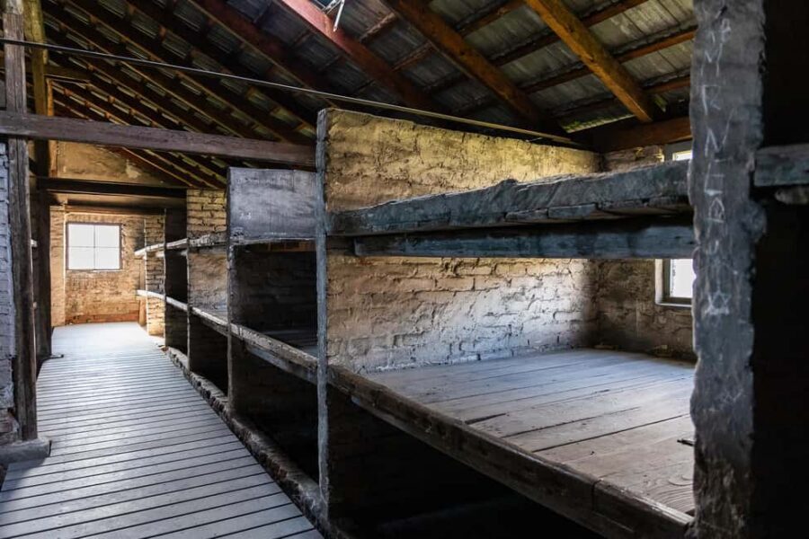 Krakow: Auschwitz-Birkenau Guided Tour with Transportation - Booking checklist: don’t lose time at the gate