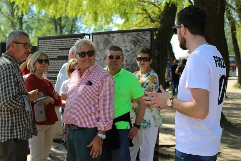 Krakow: Auschwitz-Birkenau Private Guided Tour - Food and comfort: what to do if lunch isn’t included