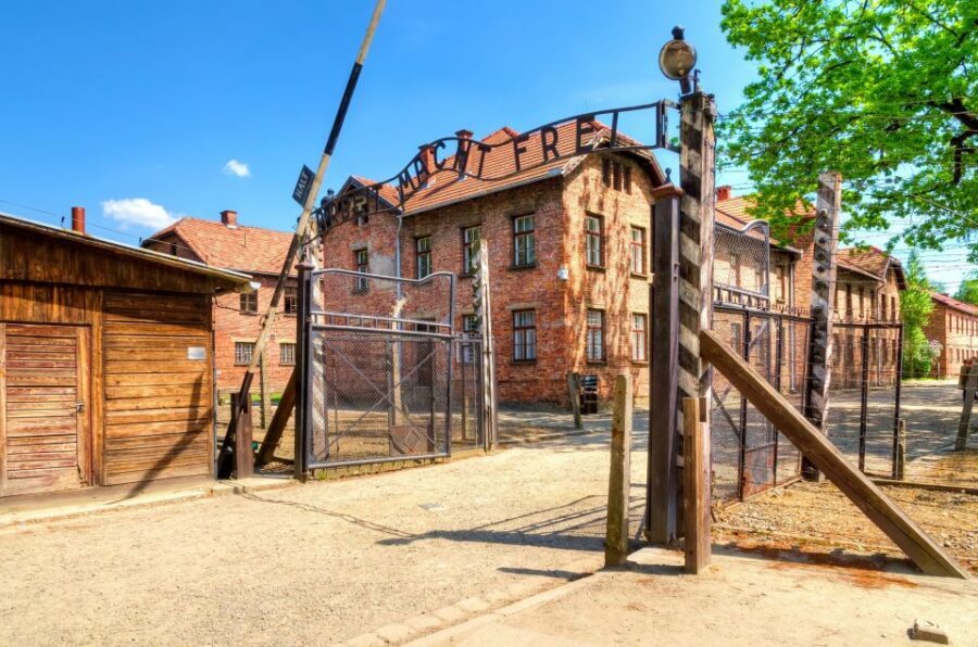 Krakow: Auschwitz Guided Tour with Optional Hotel Pickup - Key things I’d circle before you book