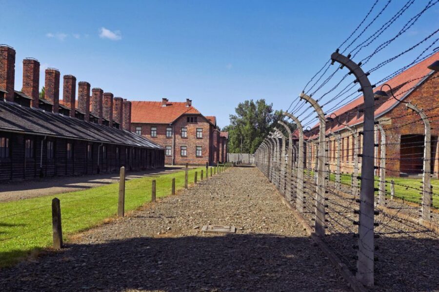 Krakow: Auschwitz Guided Tour with Optional Hotel Pickup - The guides and drivers: why communication matters on a day like this