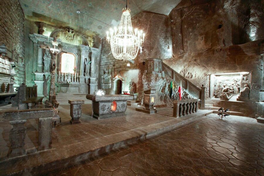 Krakow: Auschwitz & Wieliczka Salt Mine Guided Day Tour - Key Highlights You’ll Actually Feel on This Day