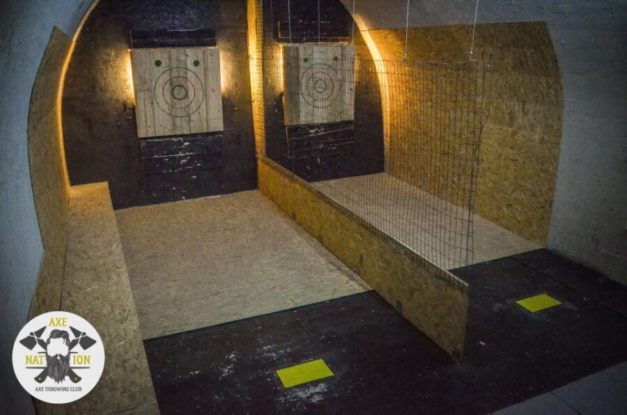 Kraków: Axe-Throwing in Axe Nation, the First Club in Europe - Drinks and that bar time after the throws