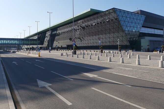 Kraków Balice Airport Transfer: Private One Way - Key Things to Know Before You Go