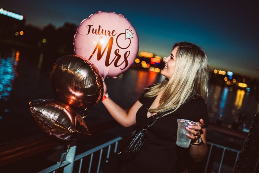 Krakow: Boat Party with Unlimited Drinks - After the dock: VIP club stops and how the pub crawl fits in