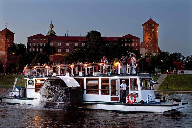 Krakow by night 60 minutes cruise The Vistula River Krakow - Price and value: what $25.30 buys on the Vistula