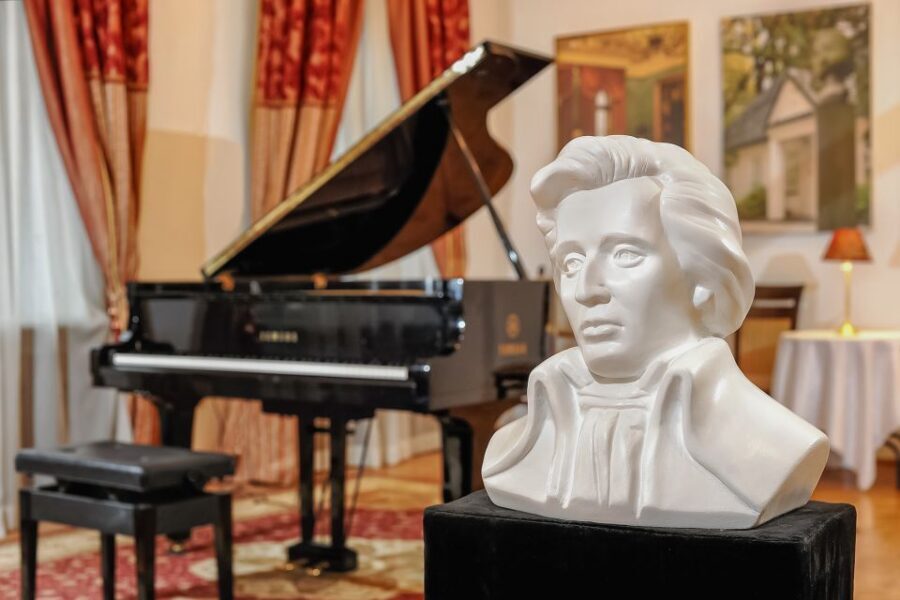 Krakow: Chopin Piano Recital at Chopin Concert Hall - The music program: nocturnes, mazurkas, polonaises