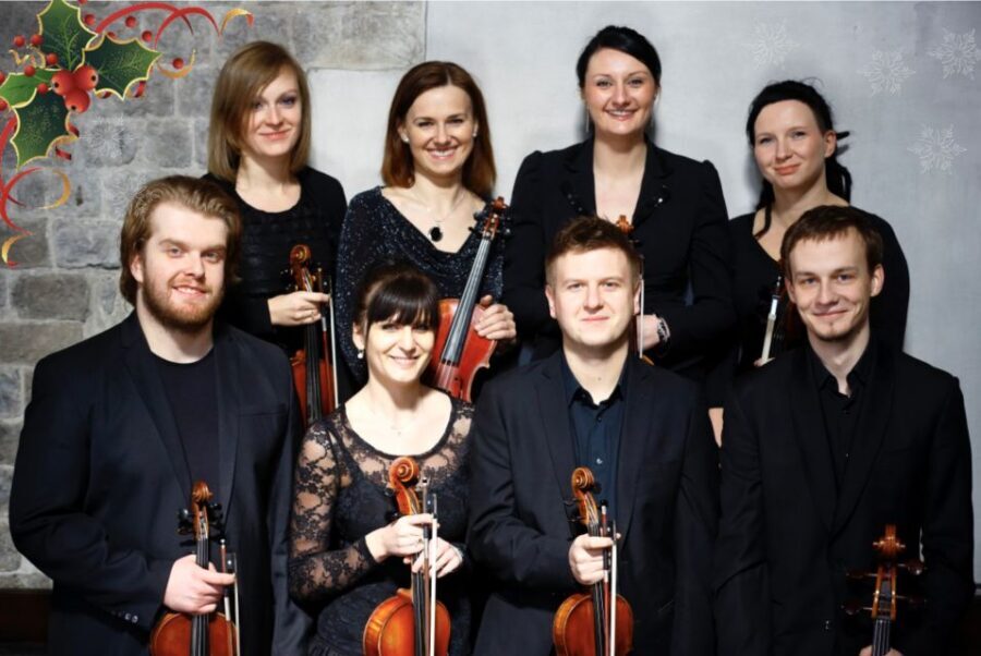 Krakow: Christmas Music Concert With Wine - A one-hour Christmas concert you can actually fit in