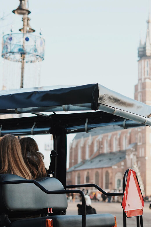 Krakow: City Sightseeing Tour by Golf Cart - Why a golf cart makes sense in Krakow’s Old Town