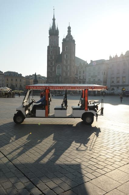 Krakow: City Sightseeing Tour by Golf Cart - The 90-minute format and what it feels like in real life