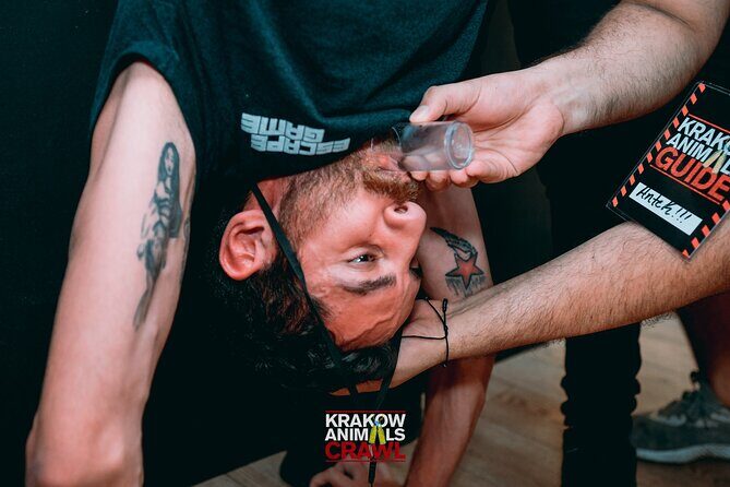 Krakow Club Crawl with 1 Hour Free Alcohol & Free VIP Entrance - Why This Krakow Club Crawl Starts at 10:15 pm
