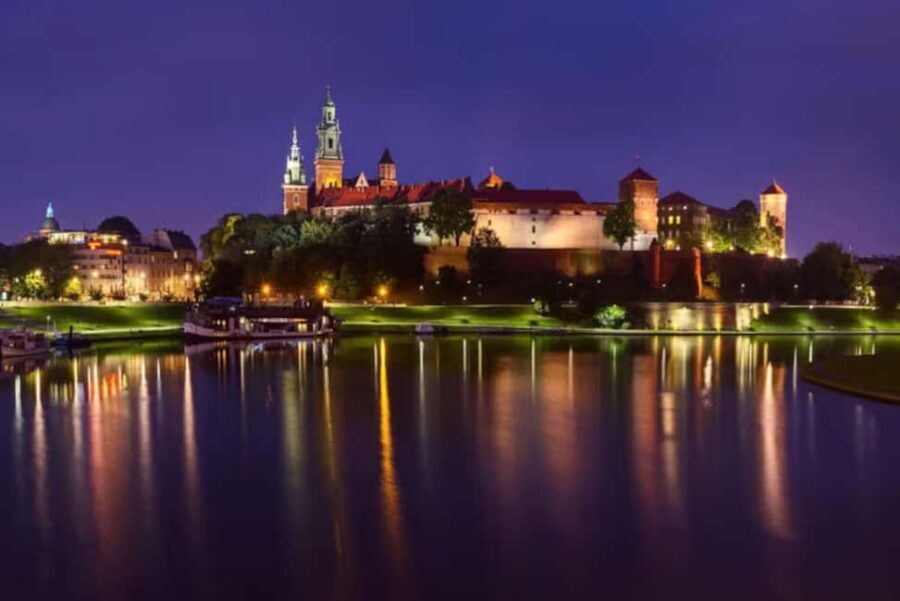 Krakow: Evening or Night Gondola Cruise - Key highlights you’ll notice fast